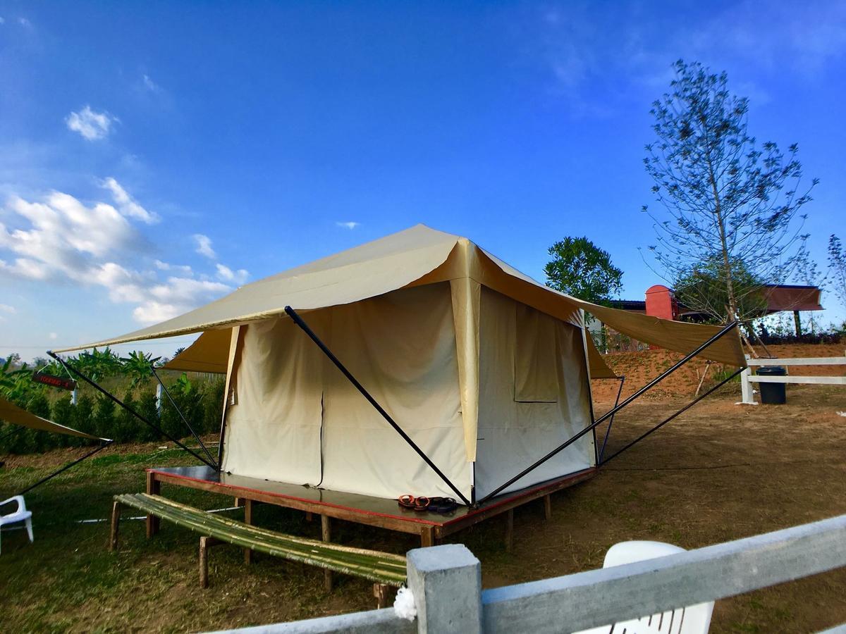 Kondee Cino Cafe & Glamping Hotell Khao Kho Eksteriør bilde