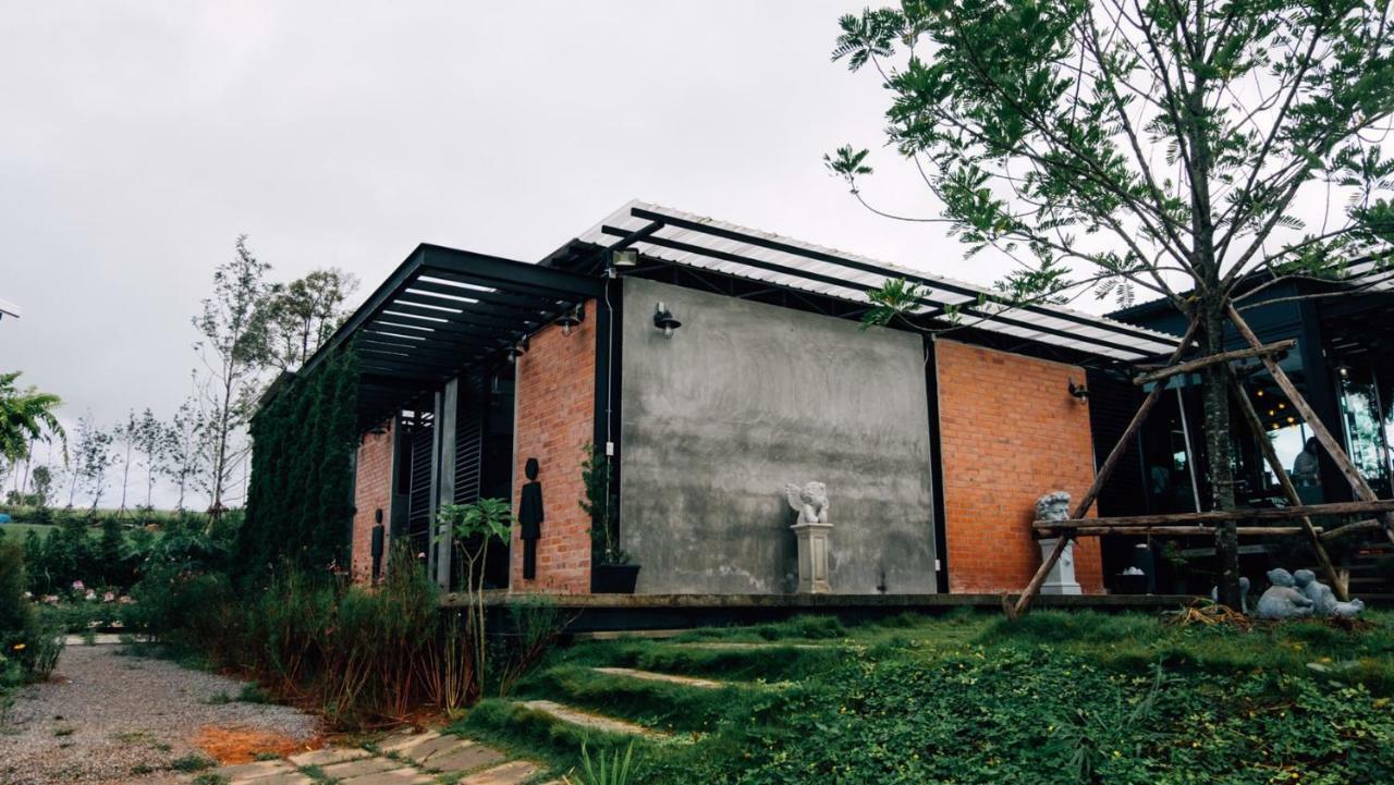 Kondee Cino Cafe & Glamping Hotell Khao Kho Eksteriør bilde