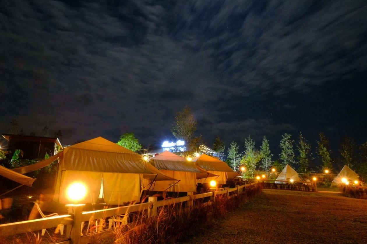 Kondee Cino Cafe & Glamping Hotell Khao Kho Eksteriør bilde